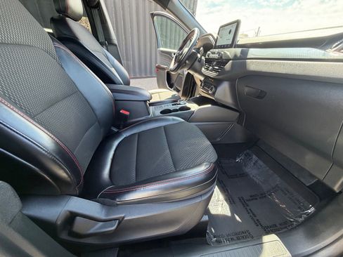 Used 2025 Ford Escape ST-Line AWD/4WD image 31