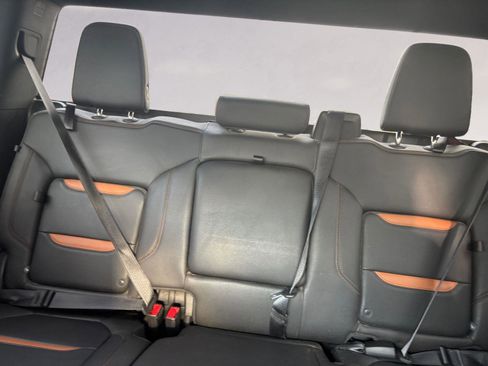 Used 2021 GMC Sierra 1500 AT4 image 13