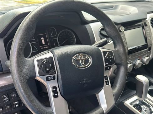 Used 2018 Toyota Tundra SR5 w/ TRD Off Road Package AWD/4WD image 15
