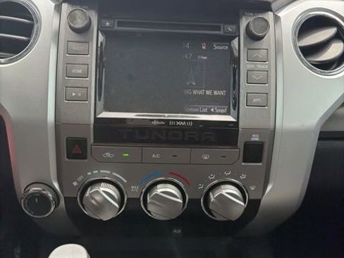 Used 2019 Toyota Tundra SR5 w/ SR5 Upgrade Package image 14