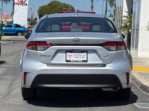 Used 2025 Toyota Corolla LE w/ LE Premium Package FWD image 6