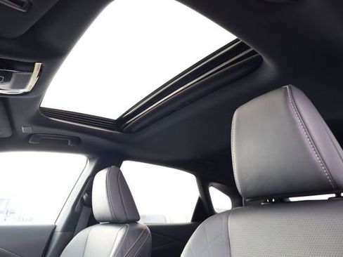 Used 2023 Lexus RX 350 Premium Plus image 23