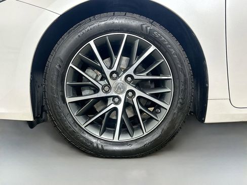 Used 2018 Lexus ES 350 w/ Luxury Package w/Wood Trim FWD image 39