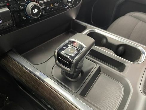 Used 2023 Chevrolet Silverado 1500 RST AWD/4WD image 8