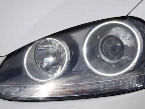 Used 2007 Volkswagen GTI 4-Door FWD image 29
