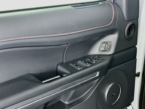 Used 2024 Ford Expedition Limited RWD image 15