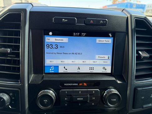 Used 2018 Ford F150 XLT AWD/4WD image 18
