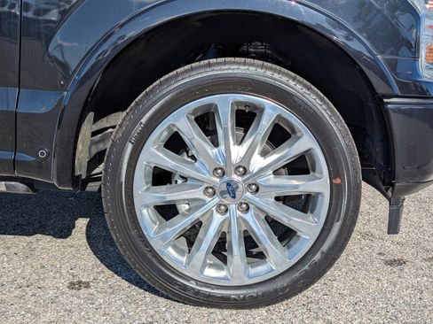 Used 2019 Ford F150 Limited image 11