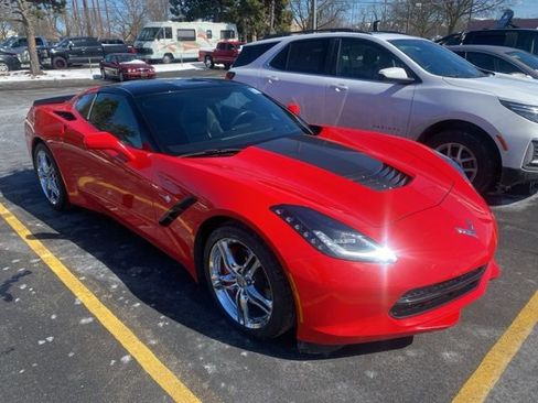Used 2015 Chevrolet Corvette Stingray w/ 3LT Preferred Equipment Group image 5