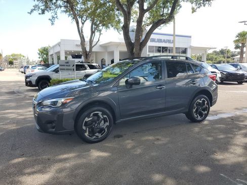 Used 2023 Subaru Crosstrek 2.5i Limited AWD/4WD image 2