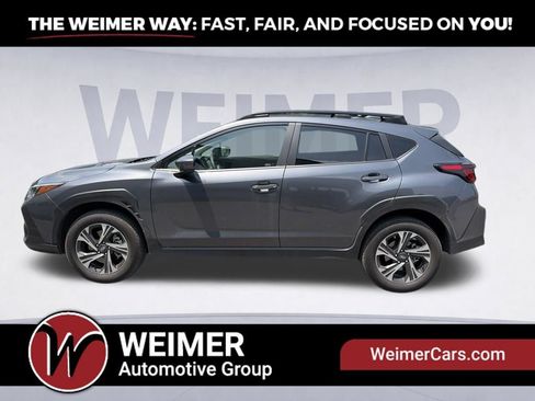 Used 2026 Subaru Crosstrek 2.5i Premium AWD/4WD image 8