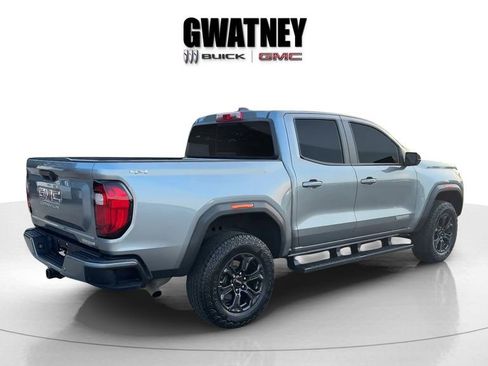 Used 2025 GMC Canyon Elevation AWD/4WD image 3