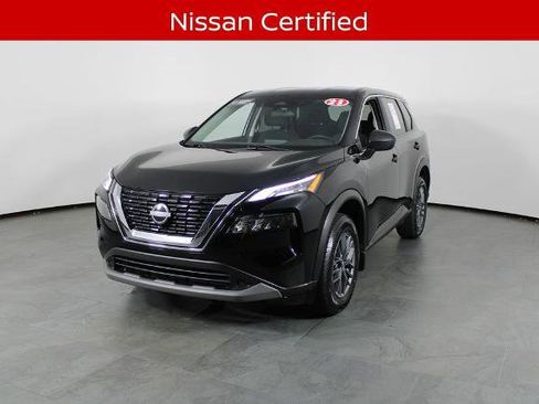 Certified 2023 Nissan Rogue S FWD image 2