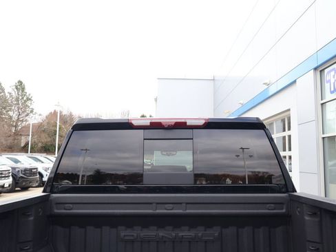 Used 2024 GMC Sierra 2500 Denali w/ Denali Reserve Package image 40