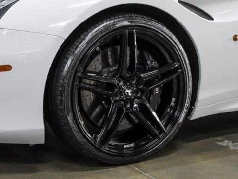 Used 2015 Ferrari California T image 60