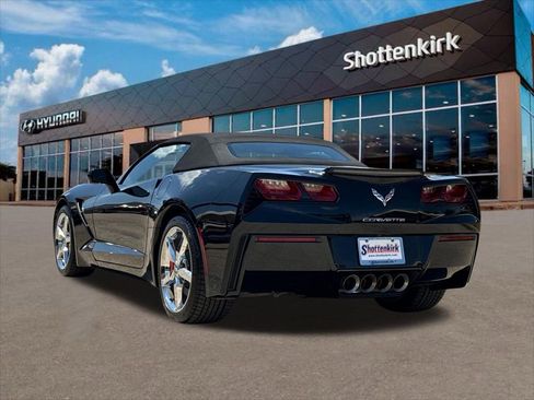 Used 2014 Chevrolet Corvette Stingray Convertible w/ 3LT Preferred Equipment Group RWD image 8