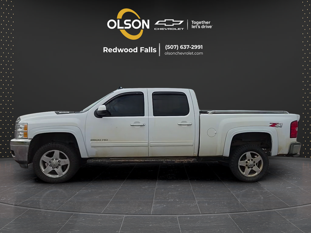 Used 2013 Chevrolet Silverado 2500 LTZ w/ LTZ Plus Package AWD/4WD image 2