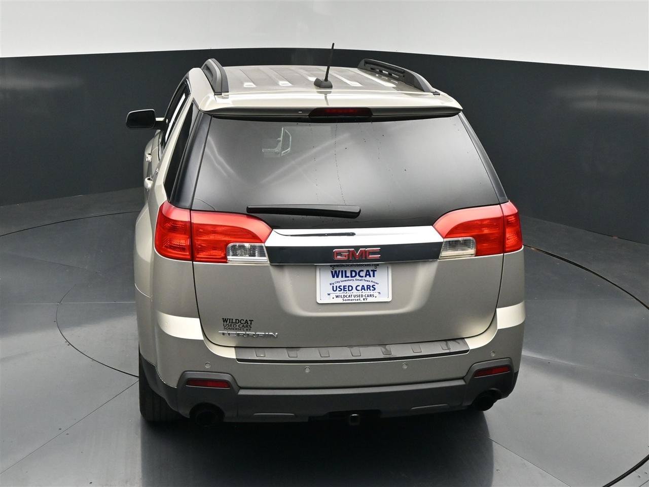 Used 2015 GMC Terrain SLT w/ Safety Package FWD image 25