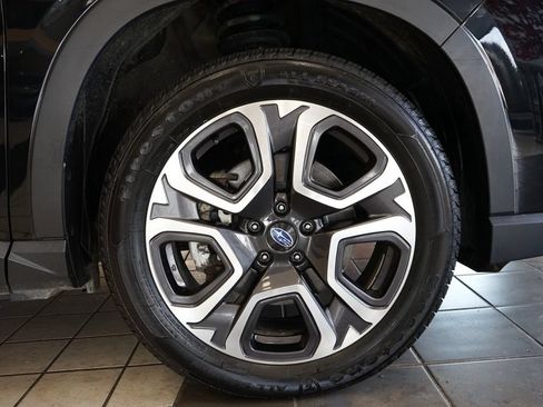 Used 2023 Subaru Ascent Limited AWD/4WD image 58