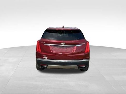 Used 2017 Cadillac XT5 Platinum AWD/4WD image 6