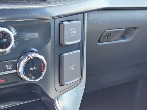 New 2025 Ford F150 Platinum w/ Equipment Group 702A High image 47