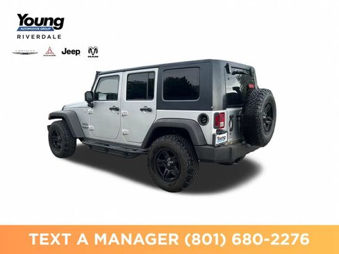 Used 2010 Jeep Wrangler Unlimited Sport AWD/4WD image 3