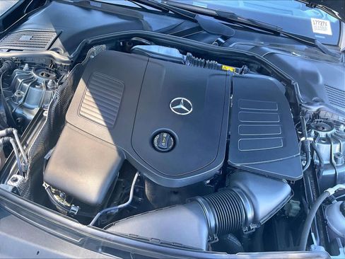 Used 2022 Mercedes-Benz C 300 Sedan image 32