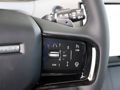 New 2026 Land Rover Range Rover Evoque Dynamic SE image 64