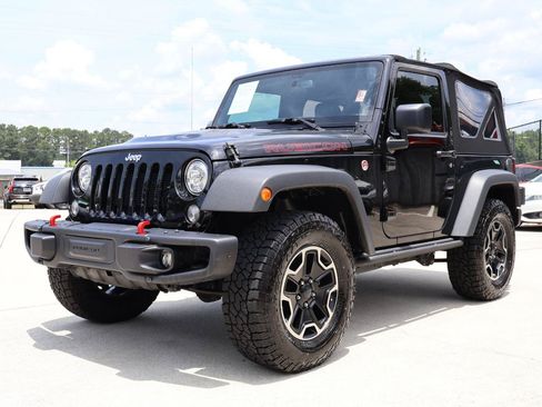 Used 2017 Jeep Wrangler Rubicon AWD/4WD image 40