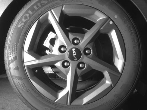 Used 2025 Kia K4 LXS image 15