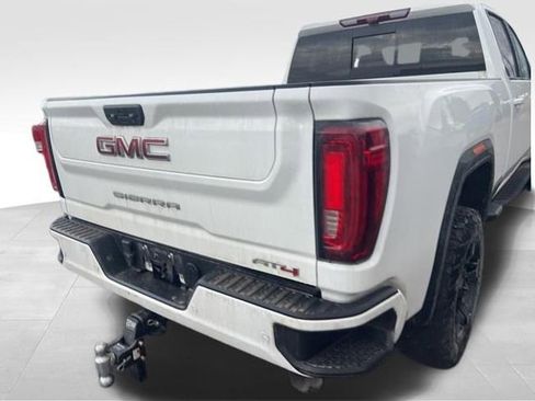 Used 2023 GMC Sierra 3500 AT4 w/ AT4 Premium Plus Package image 10