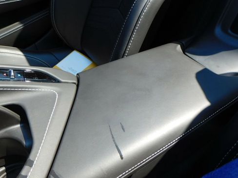 Used 2023 Chevrolet Corvette Stingray Premium Conv w/ Z51 Performance Package RWD image 39