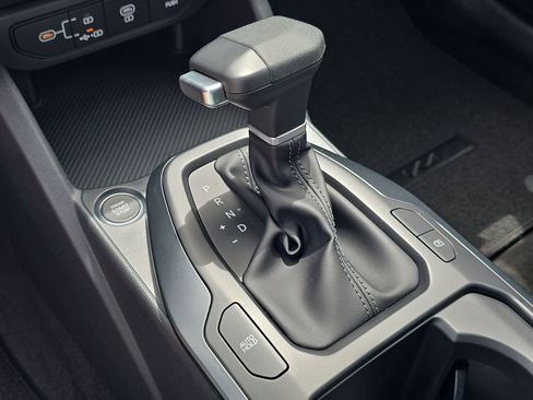 New 2026 Kia K4 FWD image 26