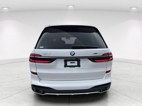 New 2027 BMW X7 xDrive40i w/ Executive Package AWD/4WD image 5