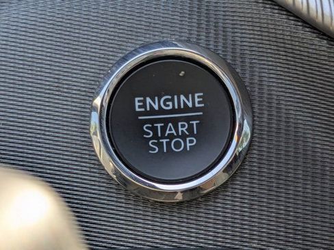 Used 2025 Ford Explorer ST image 29