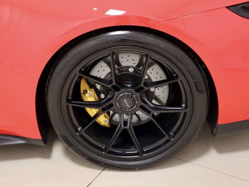 Used 2026 Porsche 911 GT3 RWD image 9