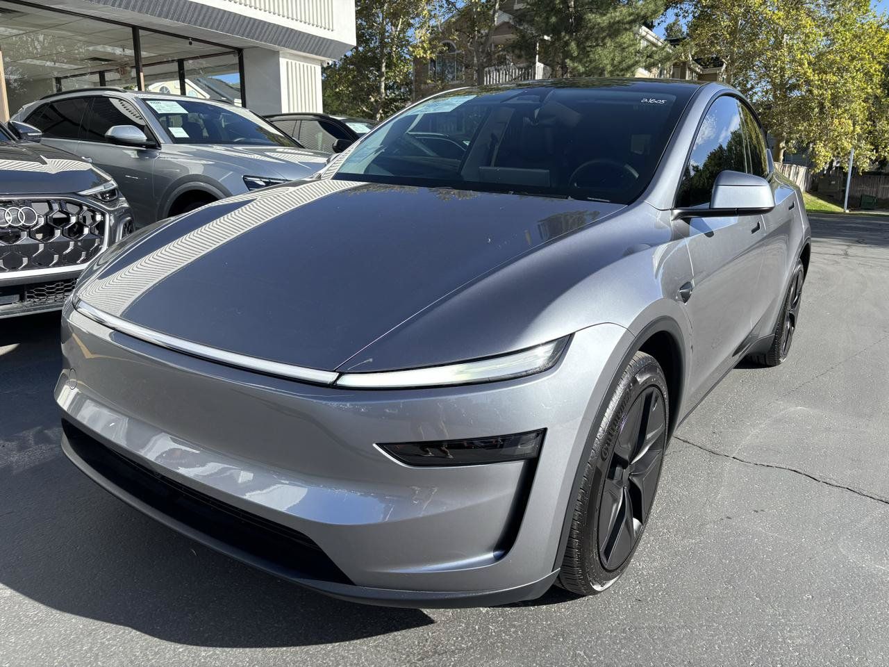 Used 2026 Tesla Model Y Long Range AWD/4WD image 15