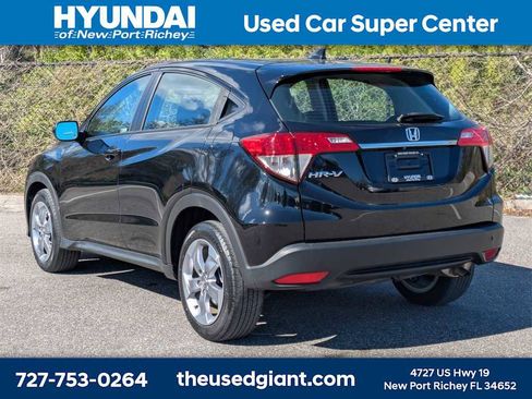 Used 2020 Honda HR-V LX image 3
