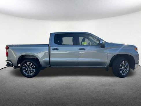 Certified 2025 Chevrolet Silverado 1500 LT AWD/4WD image 17