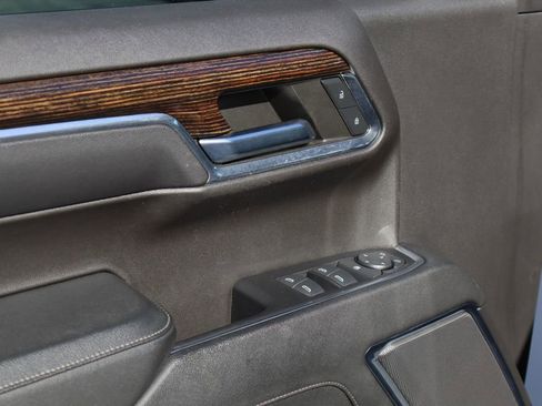 Used 2023 GMC Sierra 1500 Elevation w/ X31 Off-Road Package image 18