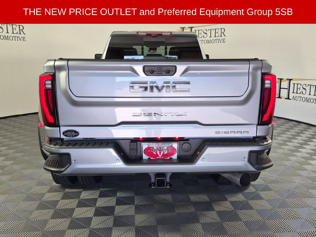 Used 2025 GMC Sierra 3500 Denali Ultimate AWD/4WD image 6