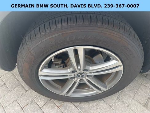 Used 2022 Mercedes-Benz GLC 300 image 10