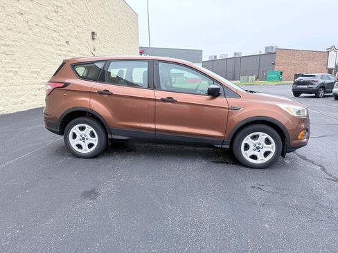 Used 2017 Ford Escape S FWD image 6