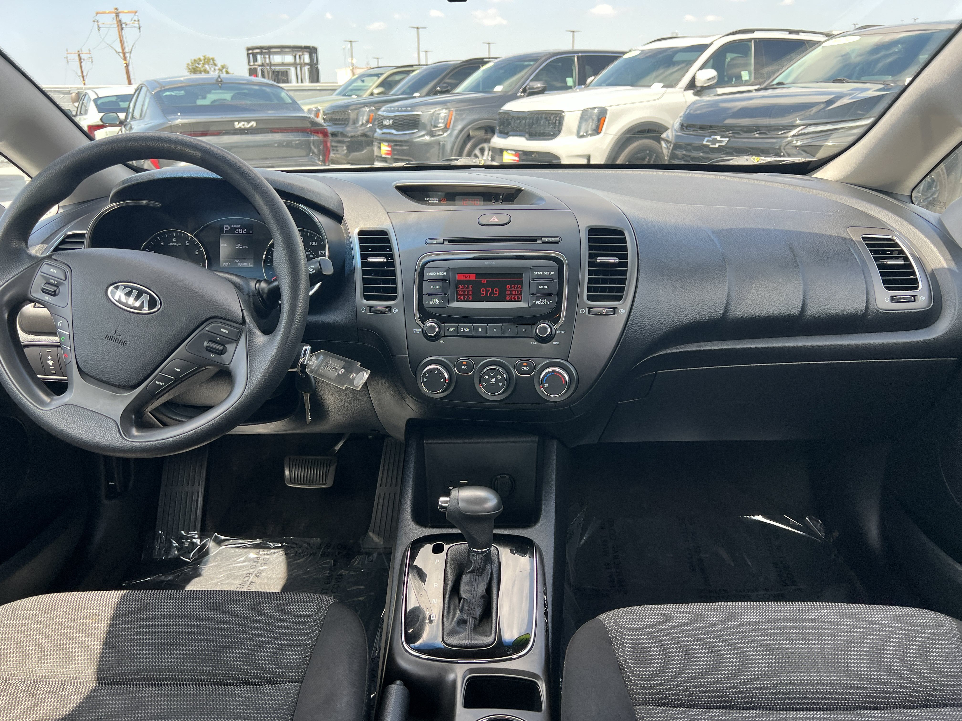 Used 2017 Kia Forte LX FWD image 20