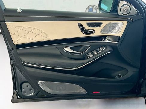 Used 2020 Mercedes-Benz Maybach S 650 image 22