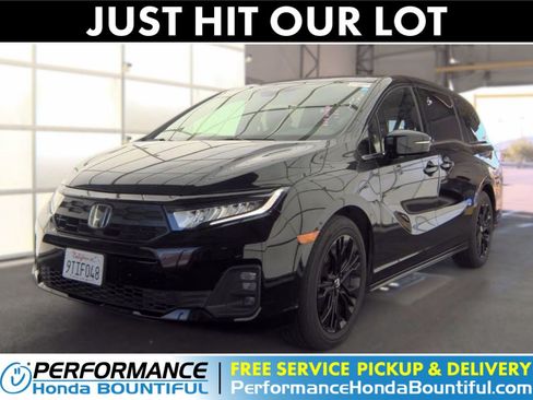 Used 2025 Honda Odyssey Sport-L image 1