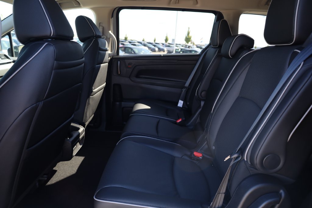 New 2027 Honda Odyssey Elite image 28