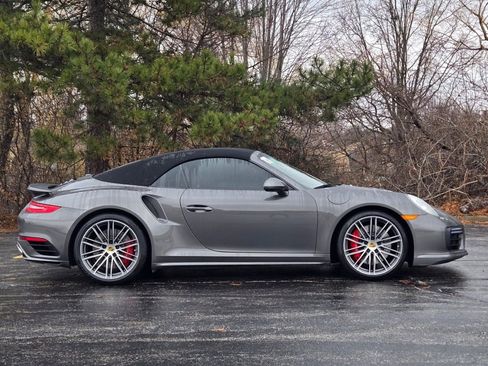 Used 2017 Porsche 911 Turbo image 8