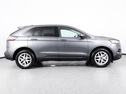 Used 2022 Ford Edge SEL AWD/4WD image 10