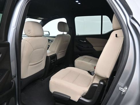 Used 2023 Chevrolet Traverse LT w/ LPO, Cargo Package AWD/4WD image 27